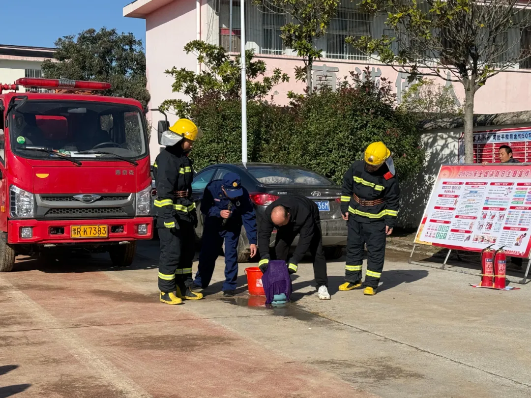 卧龙区:消防知识进乡村 筑牢安全“防火墙”